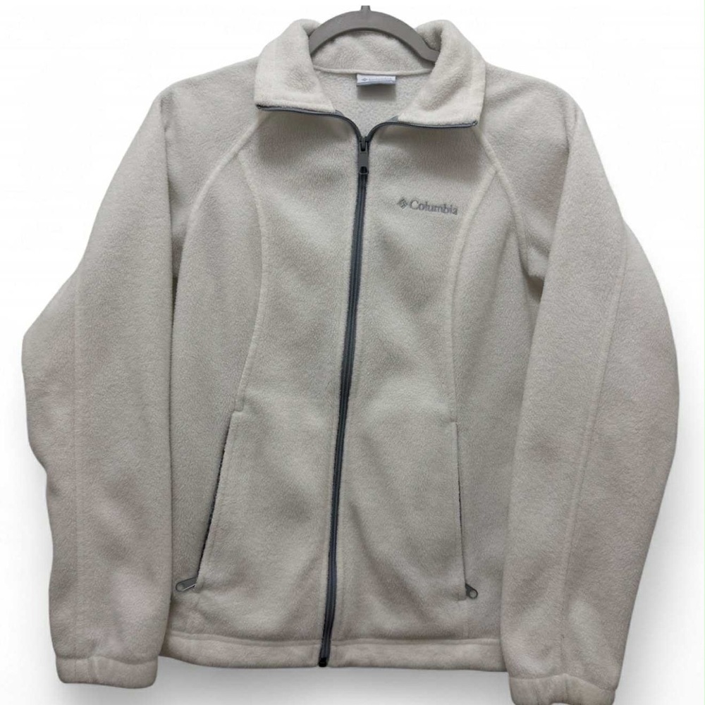 Columbia Women’s Off-White Performance Jacket